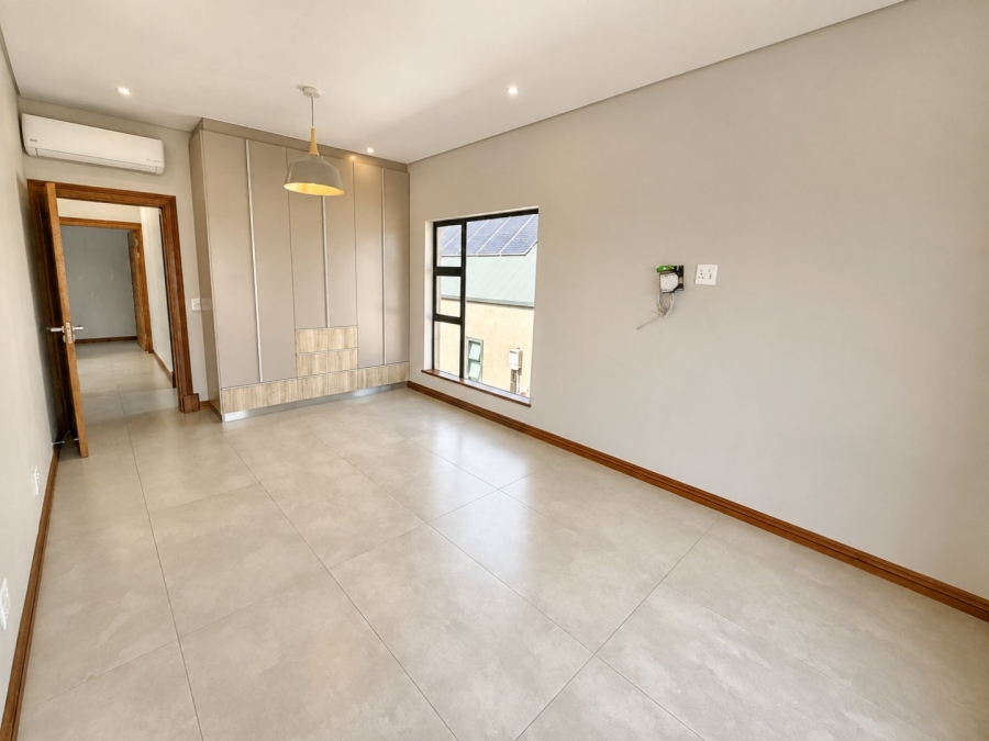 4 Bedroom Property for Sale in Heron Banks Golf Estate Free State